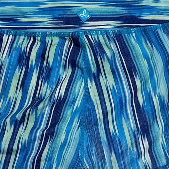 Women's Prana size Small Athletic Blue Capris - Picture 7 of 12